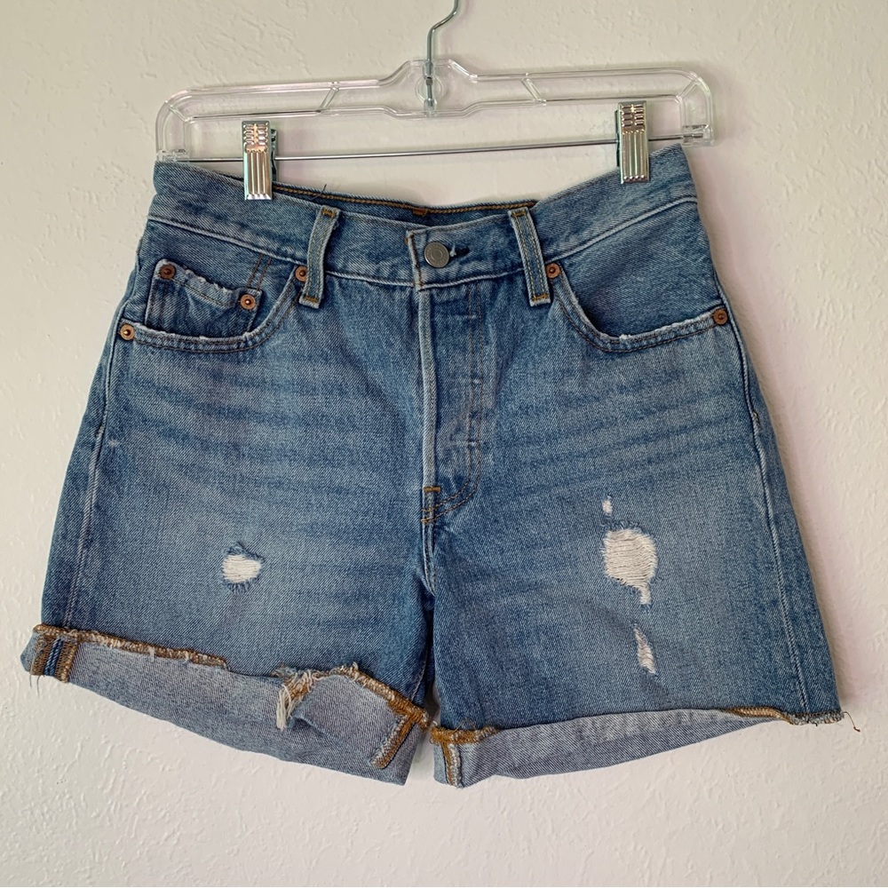 Levi’s Button Fly Distressed Cutoff Shorts W 25